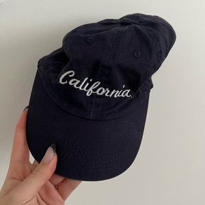 CALIFORNIA BRANDY MELVILLE BASEBALL CAP HAT